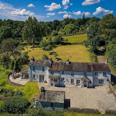 Arndale Holiday home Bowland Bridge