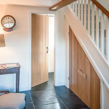 Arndale Holiday home Bowland Bridge